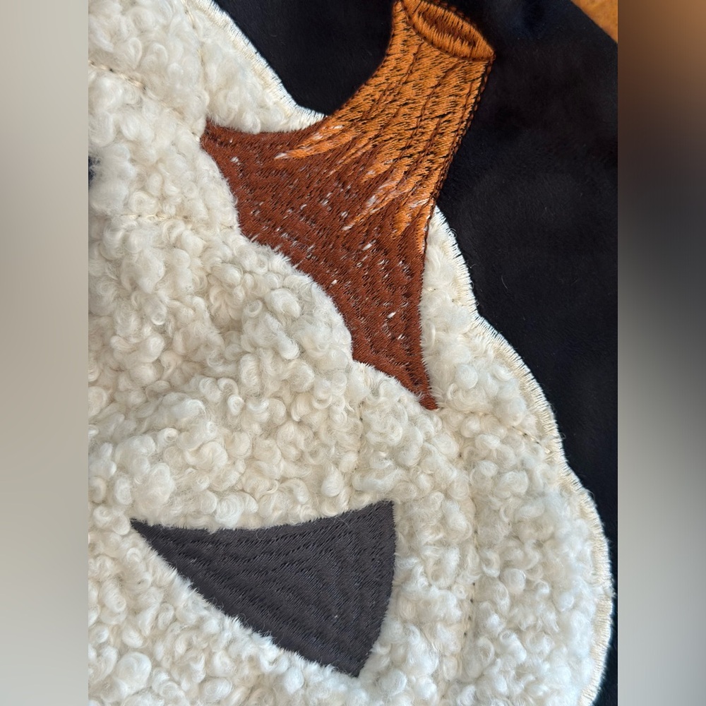 NEW- Embroidered Pumpkin / Jack-o’-Lantern Halloween Statement Pillow Slip Cover - Picture 2 of 2